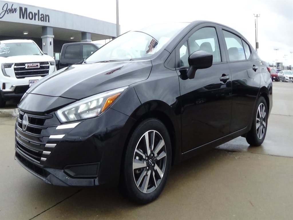 Used 2025 Nissan Versa 1.6 SV Sedan