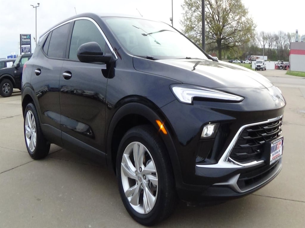 Used 2025 Buick Encore GX Preferred SUV