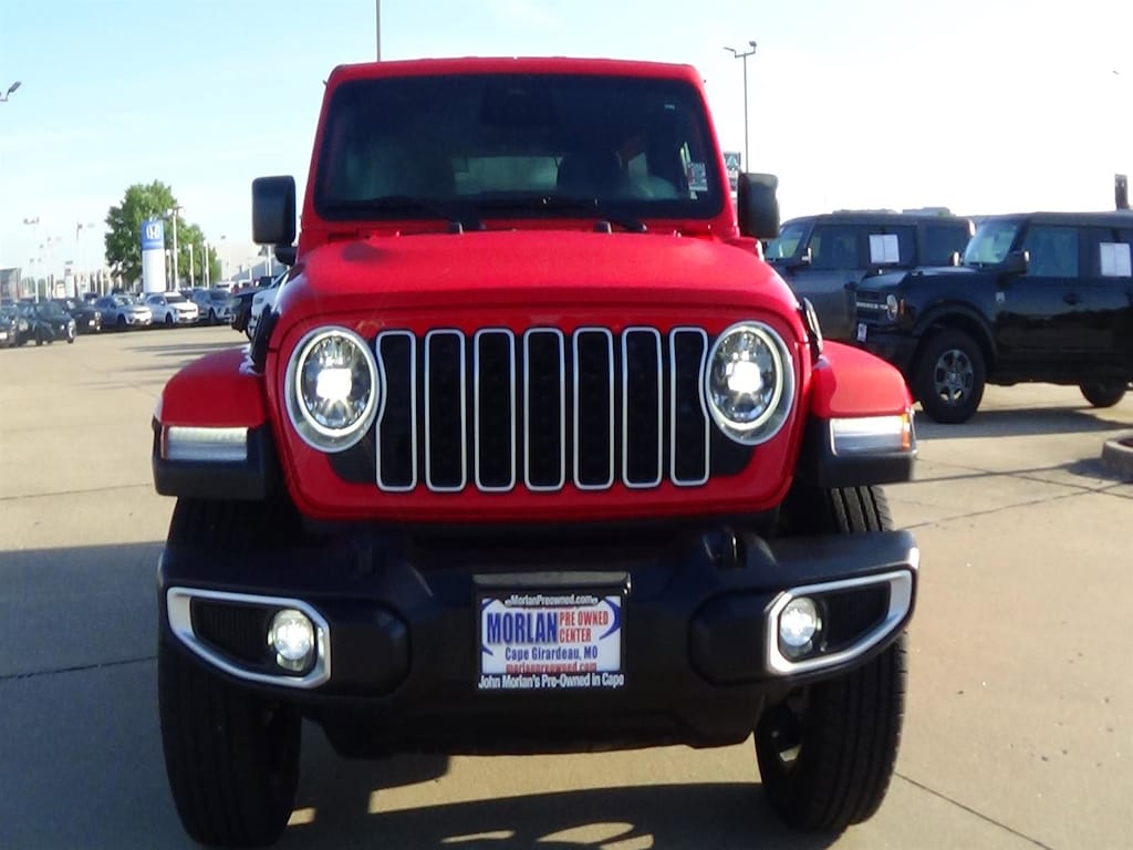 Used 2025 Jeep Wrangler 4xe Sahara SUV