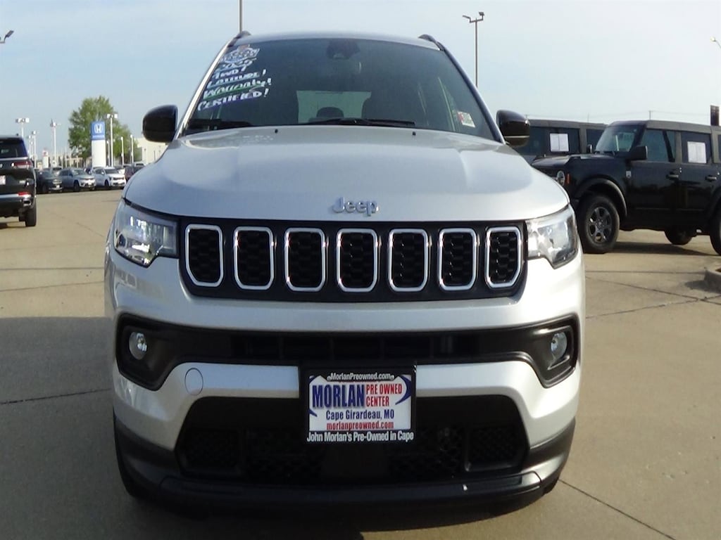 Certified 2025 Jeep Compass Latitude SUV