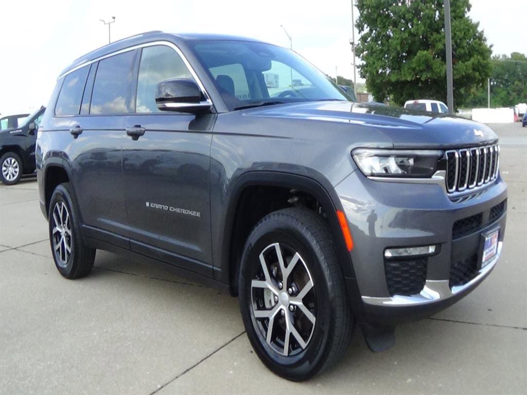Used 2023 Jeep Grand Cherokee L Limited SUV