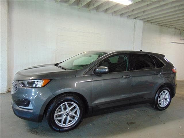 Used 2023 Ford Edge SEL with VIN 2FMPK4J9XPBA02310 for sale in Emporia, KS