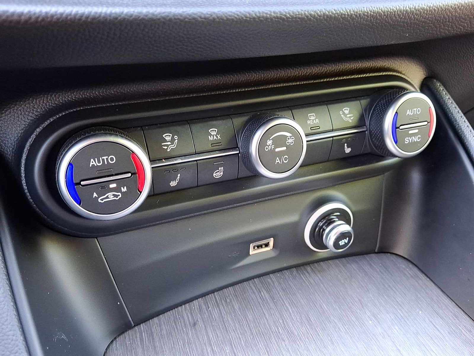 2023 Alfa Romeo Stelvio Ti - Photo 19