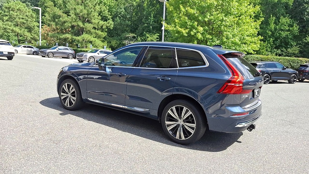 Used 2022 Volvo XC60 B5 Inscription Sport Utility