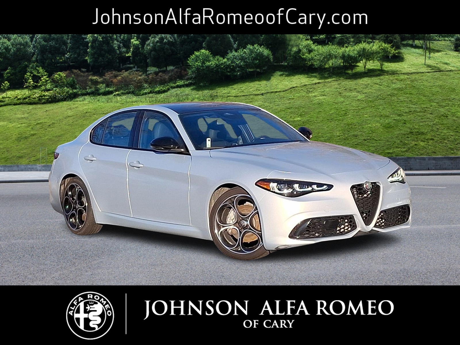 2025 Alfa Romeo Giulia Base's photo
