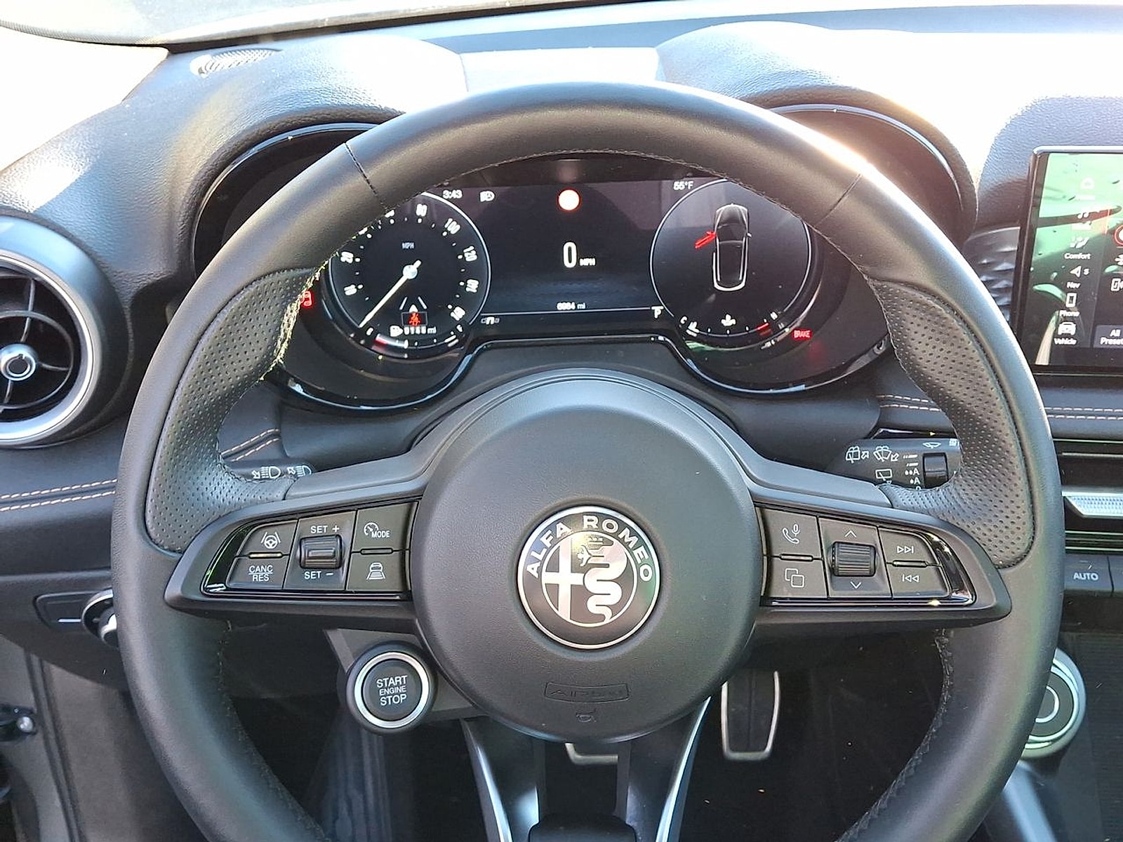 2025 Alfa Romeo Tonale Base - Photo 17
