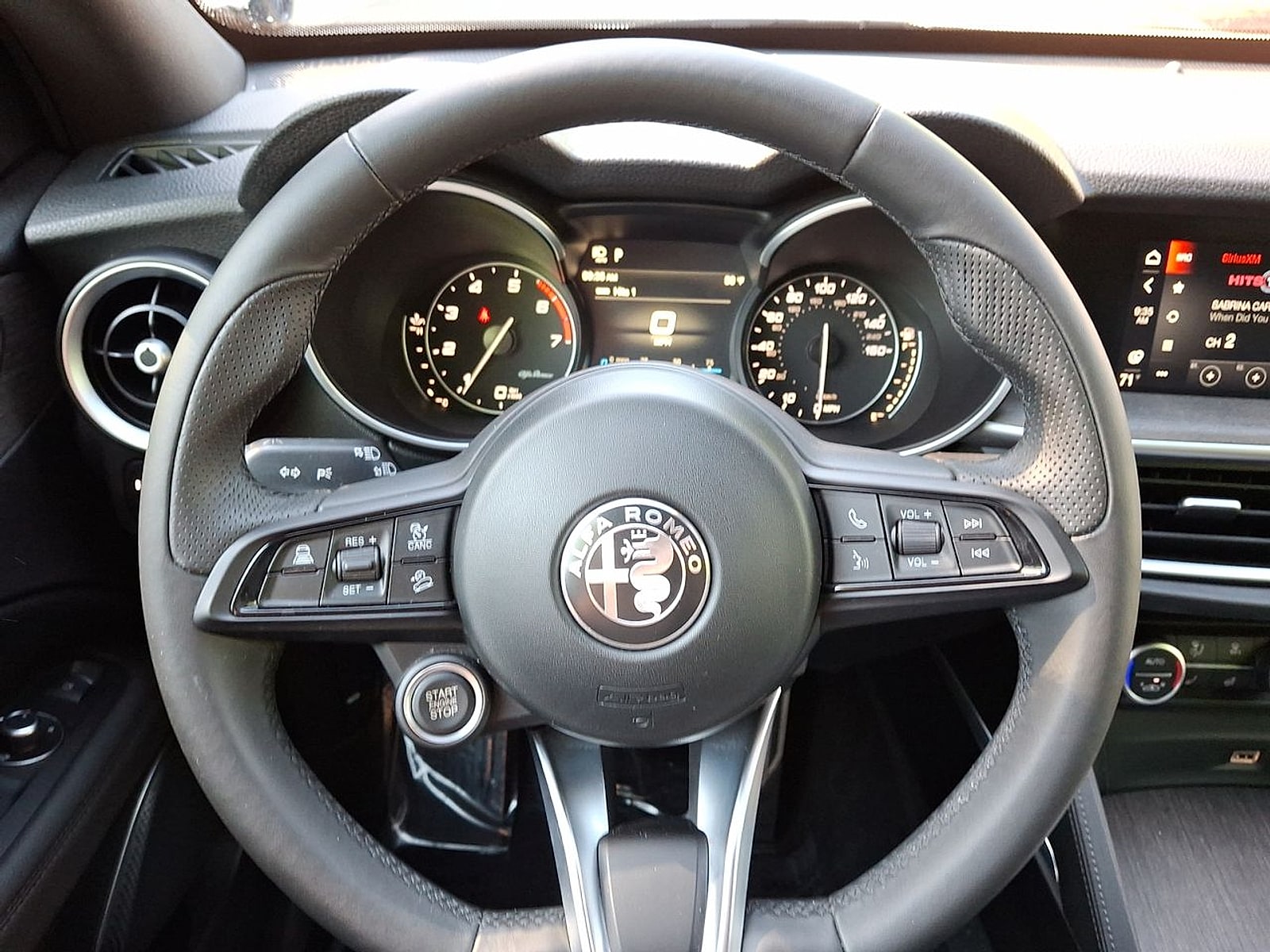 2023 Alfa Romeo Stelvio Ti - Photo 16