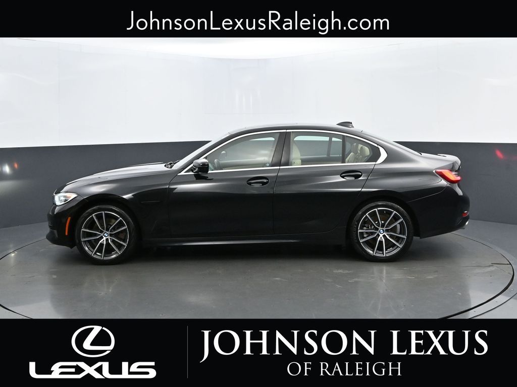 2020 Bmw 330i xDrive photo 2