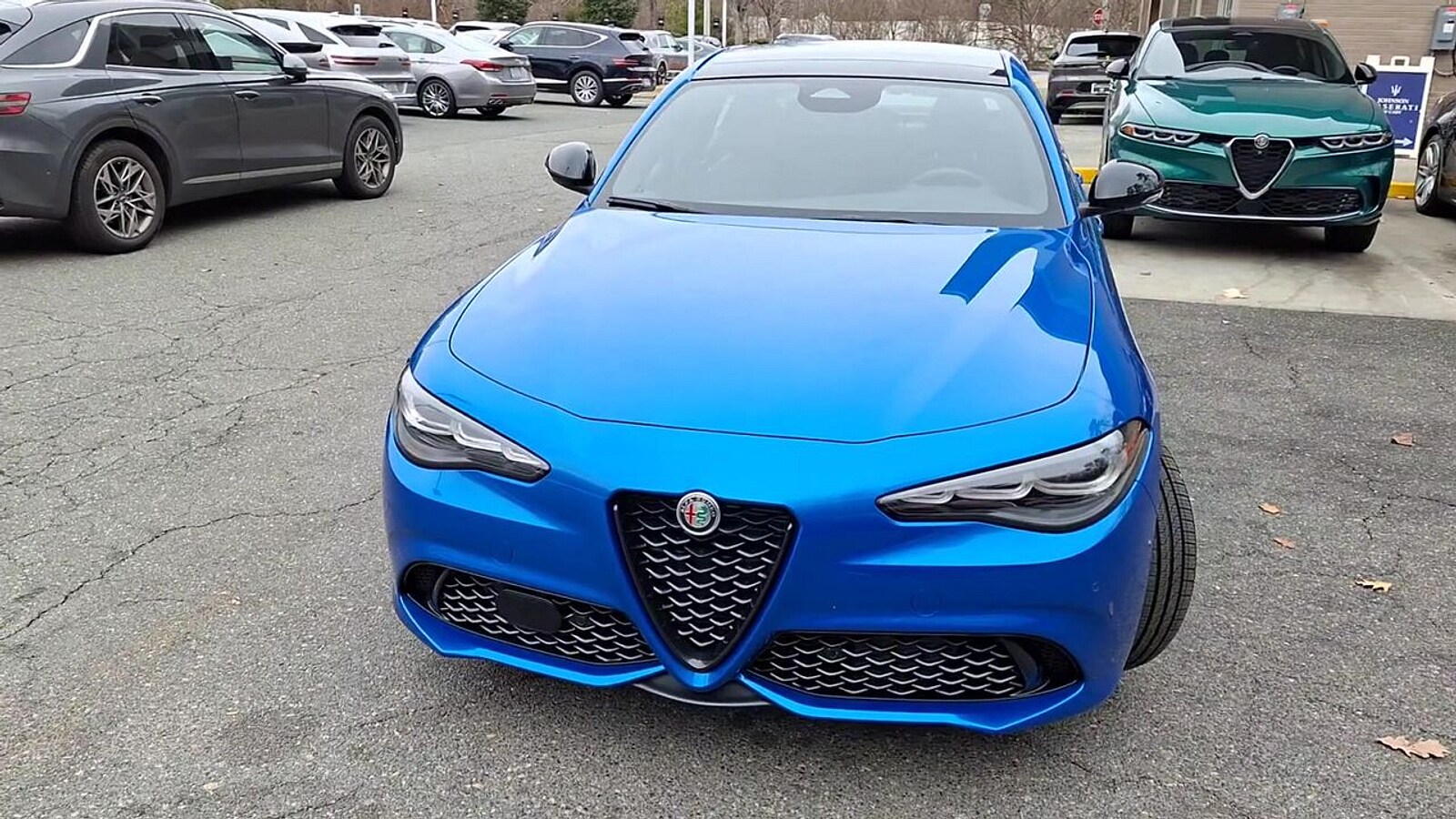 2025 Alfa Romeo Giulia photo 3