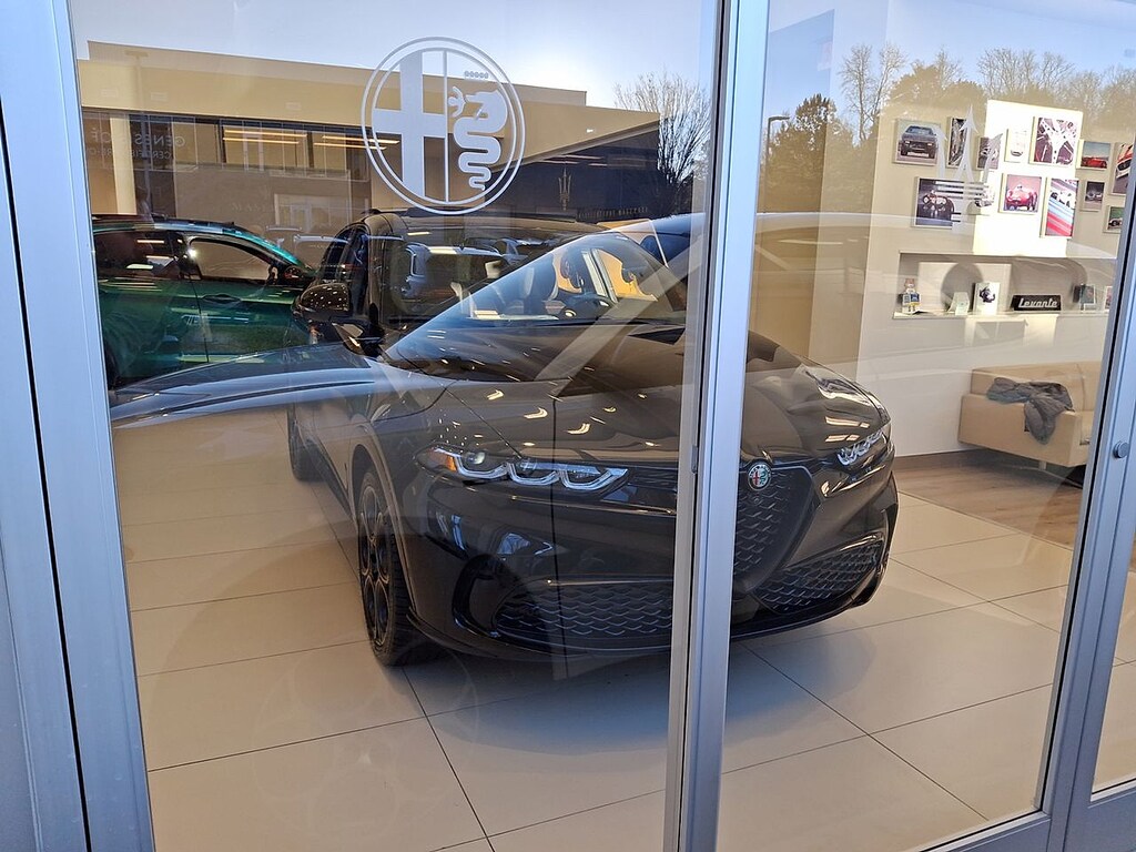 New 2025 Alfa Romeo Tonale INTENSA AWD Sport Utility