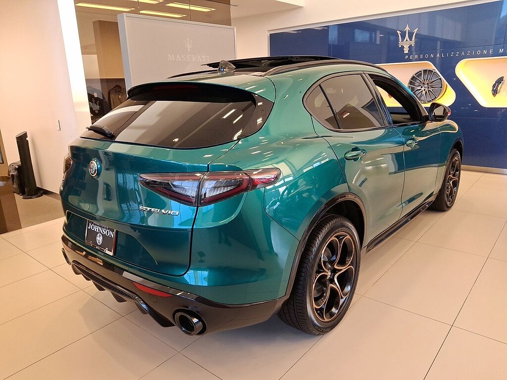 New 2025 Alfa Romeo Stelvio INTENSA AWD Sport Utility