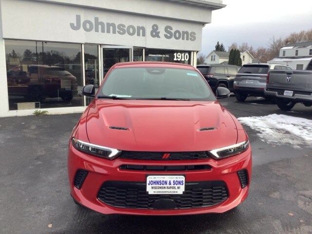 2024 Dodge Hornet R/T photo 2