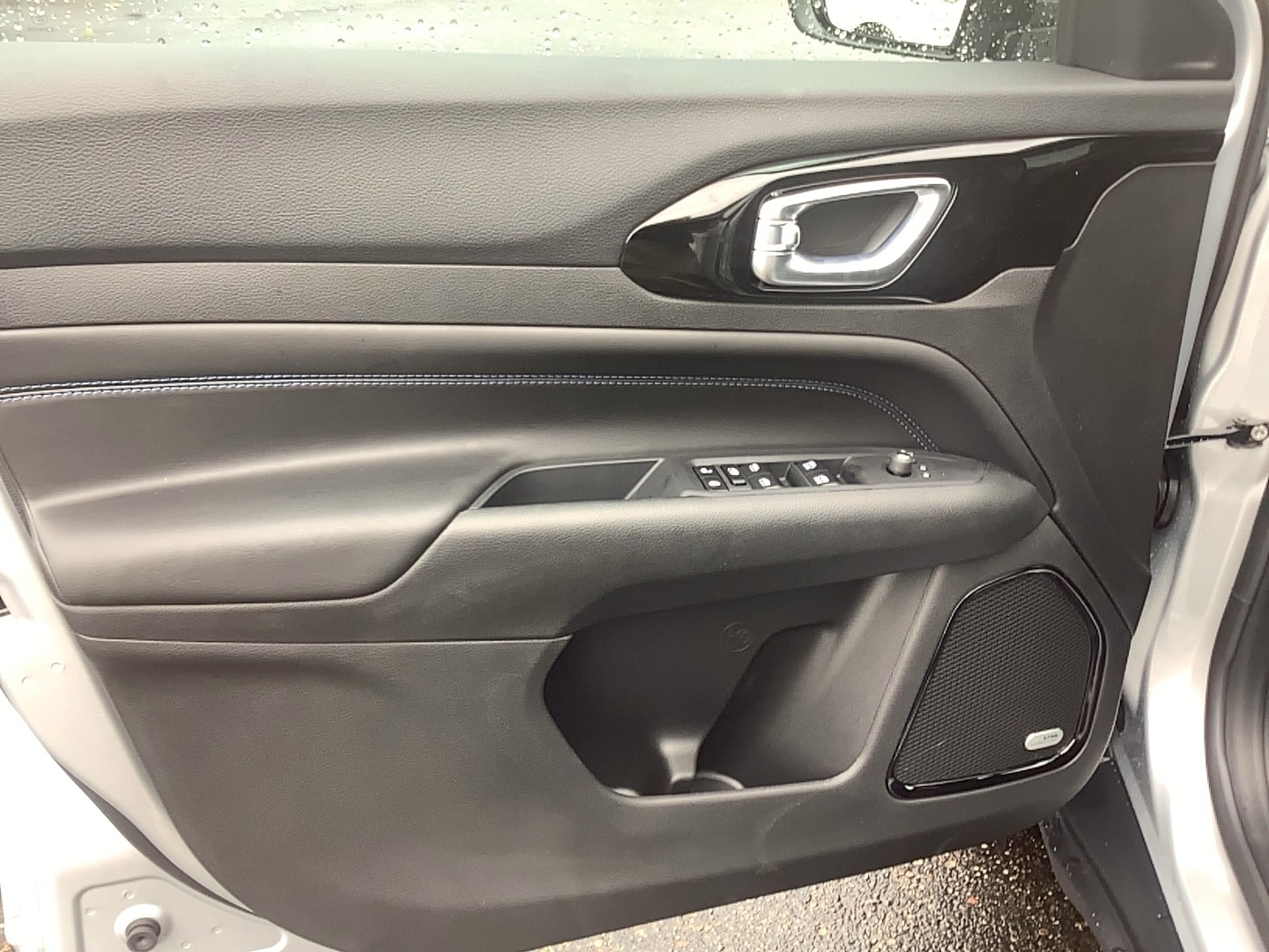 2025 Jeep Compass Limited - Photo 16