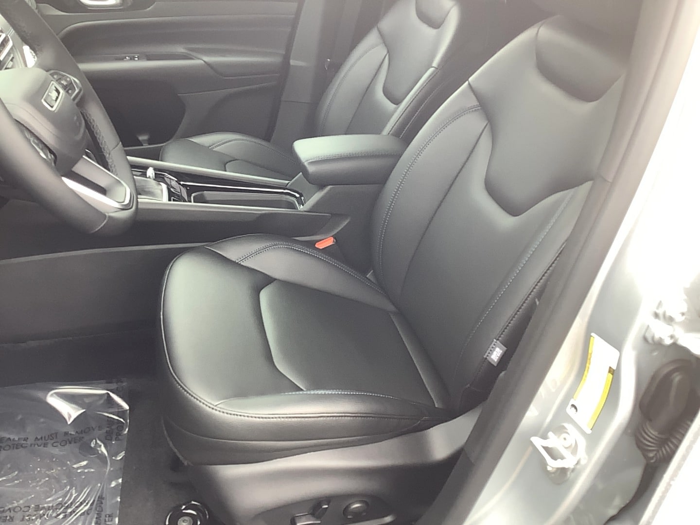 2025 Jeep Compass Limited - Photo 14