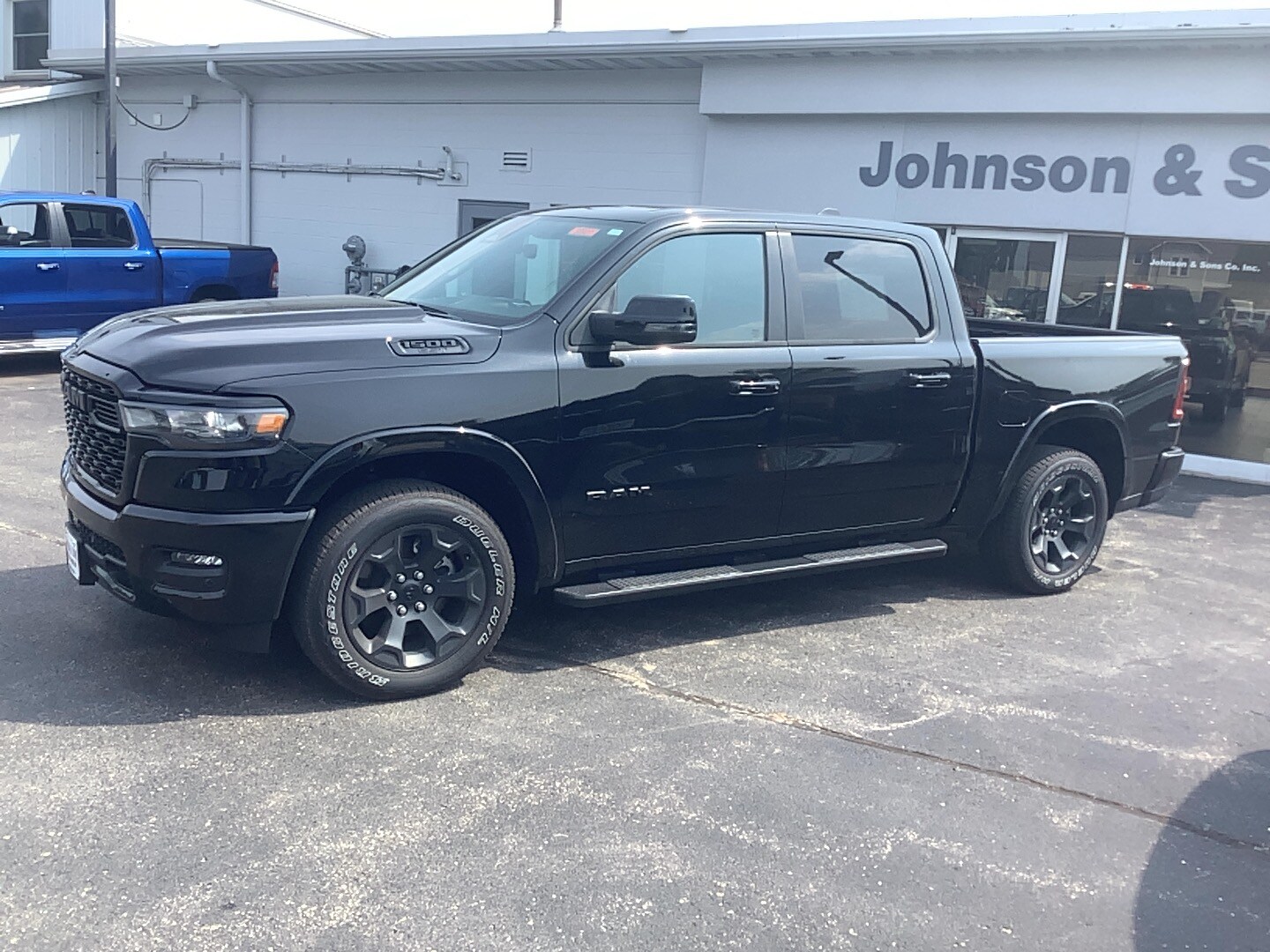 2025 Ram 1500 Big Horn Lone Star photo 4