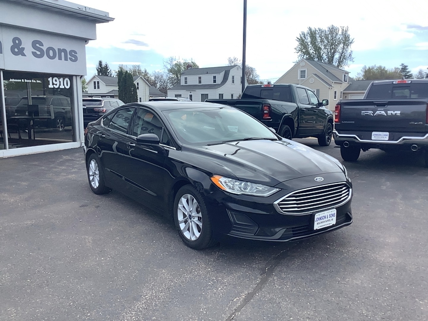 2020 Ford Fusion SE FWD's photo