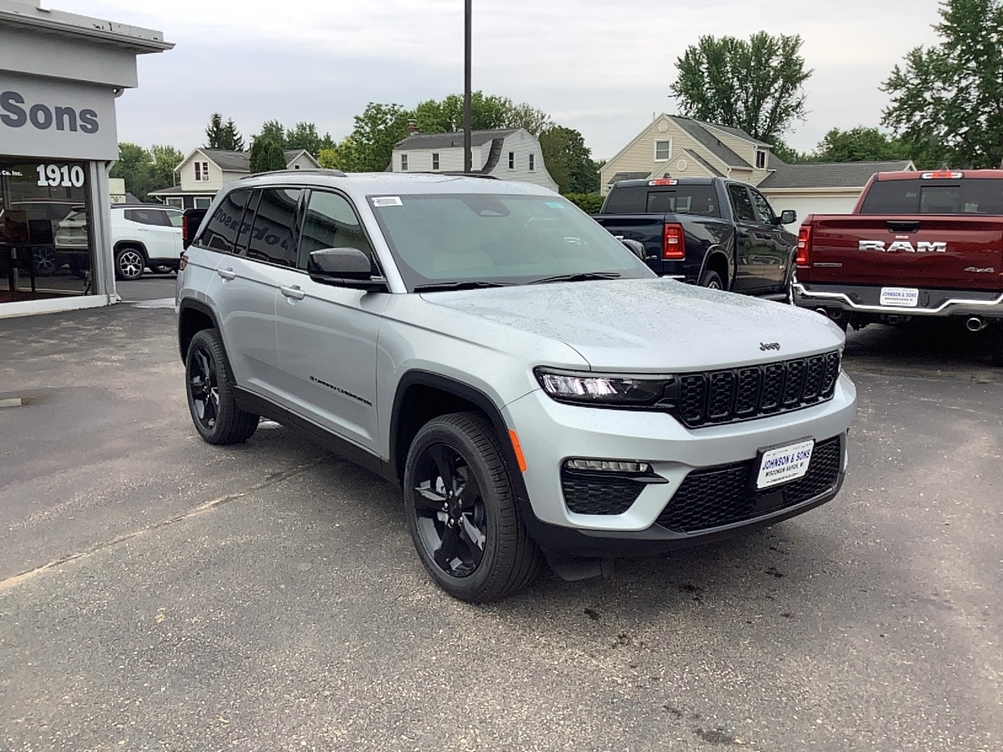 2025 Jeep Grand Cherokee Sport Utility 