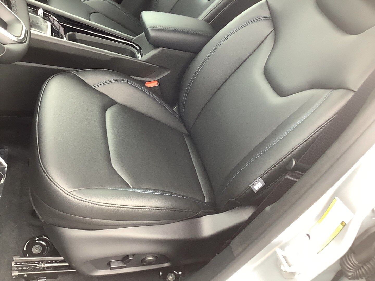 2025 Jeep Compass Limited - Photo 15