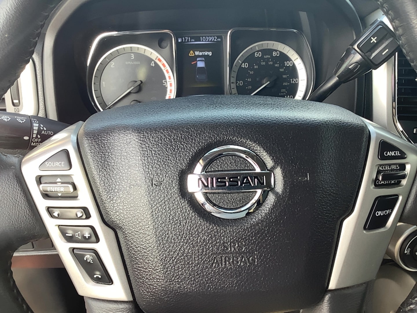 2016 Nissan Titan XD SV - Photo 11
