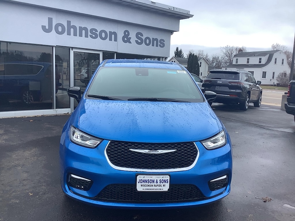 New 2026 Chrysler Pacifica Select Passenger Van