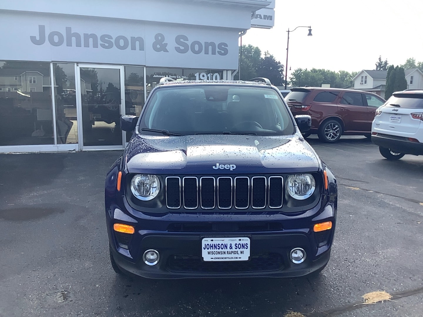 Used 2021 Jeep Renegade Latitude with VIN ZACNJDBB1MPM68194 for sale in Wisconsin Rapids, WI