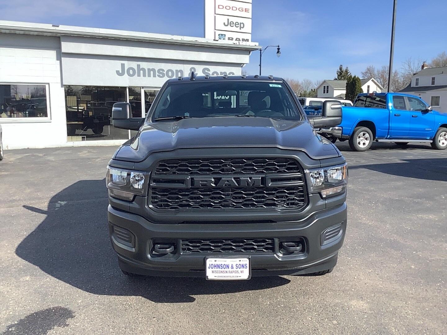 2024 Ram 2500 Tradesman photo 2