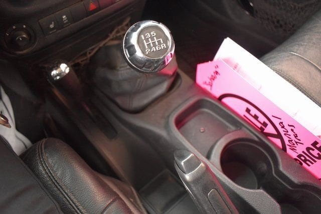 2012 Jeep Wrangler Unlimited Sahara - Photo 26