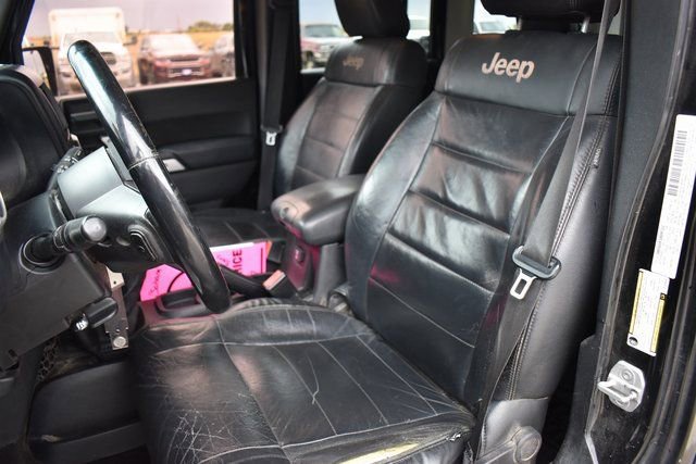 2012 Jeep Wrangler Unlimited Sahara - Photo 14