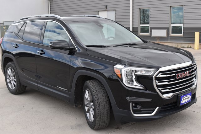 2024 Gmc Terrain SLT photo 3