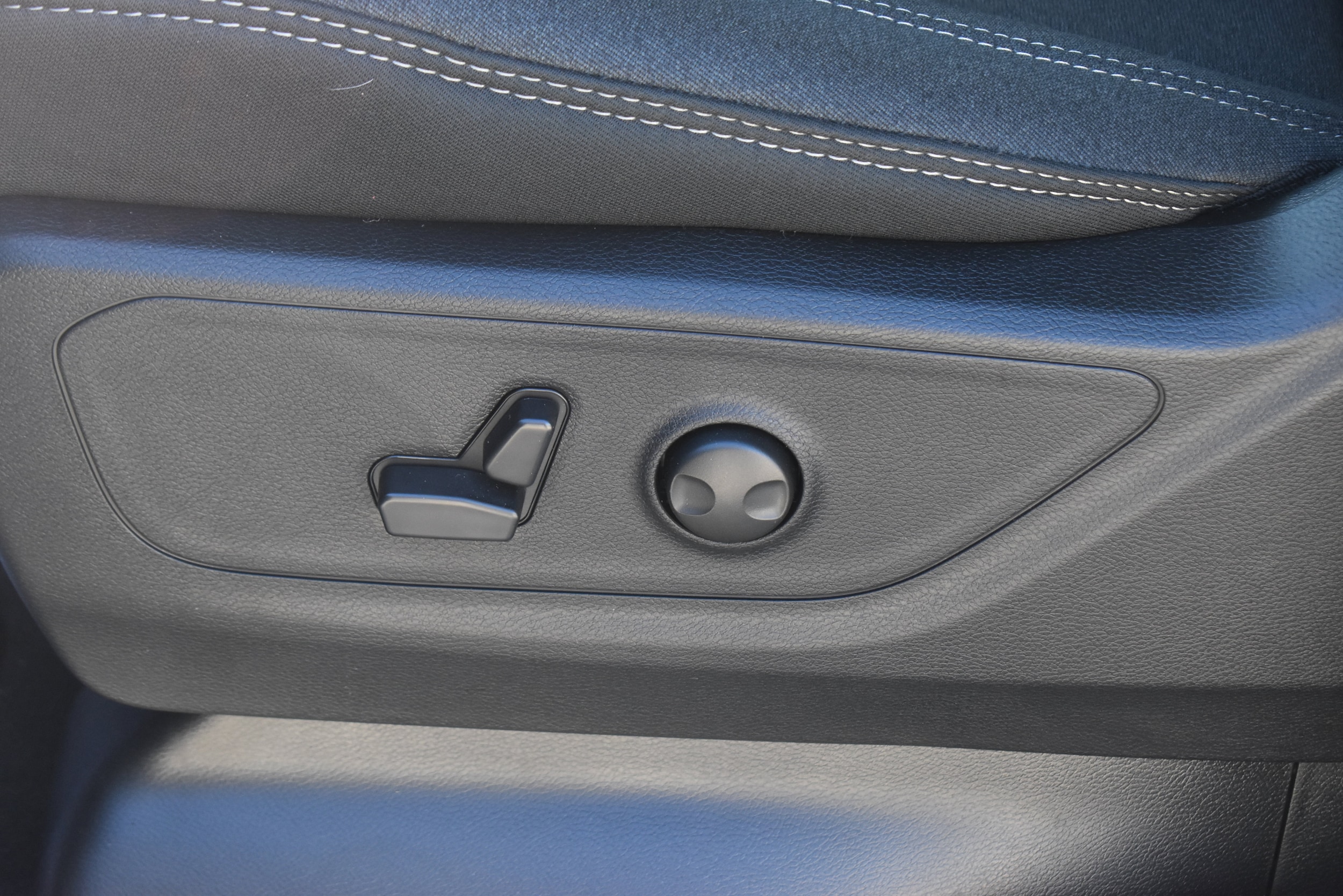 2026 RAM 1500 Big Horn/Lone Star - Photo 17