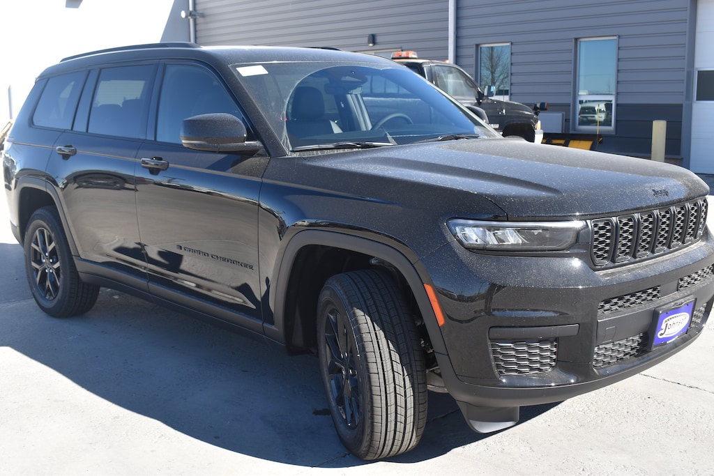 New 2025 Jeep Grand Cherokee L L ALTITUDE X 4X4 Sport Utility