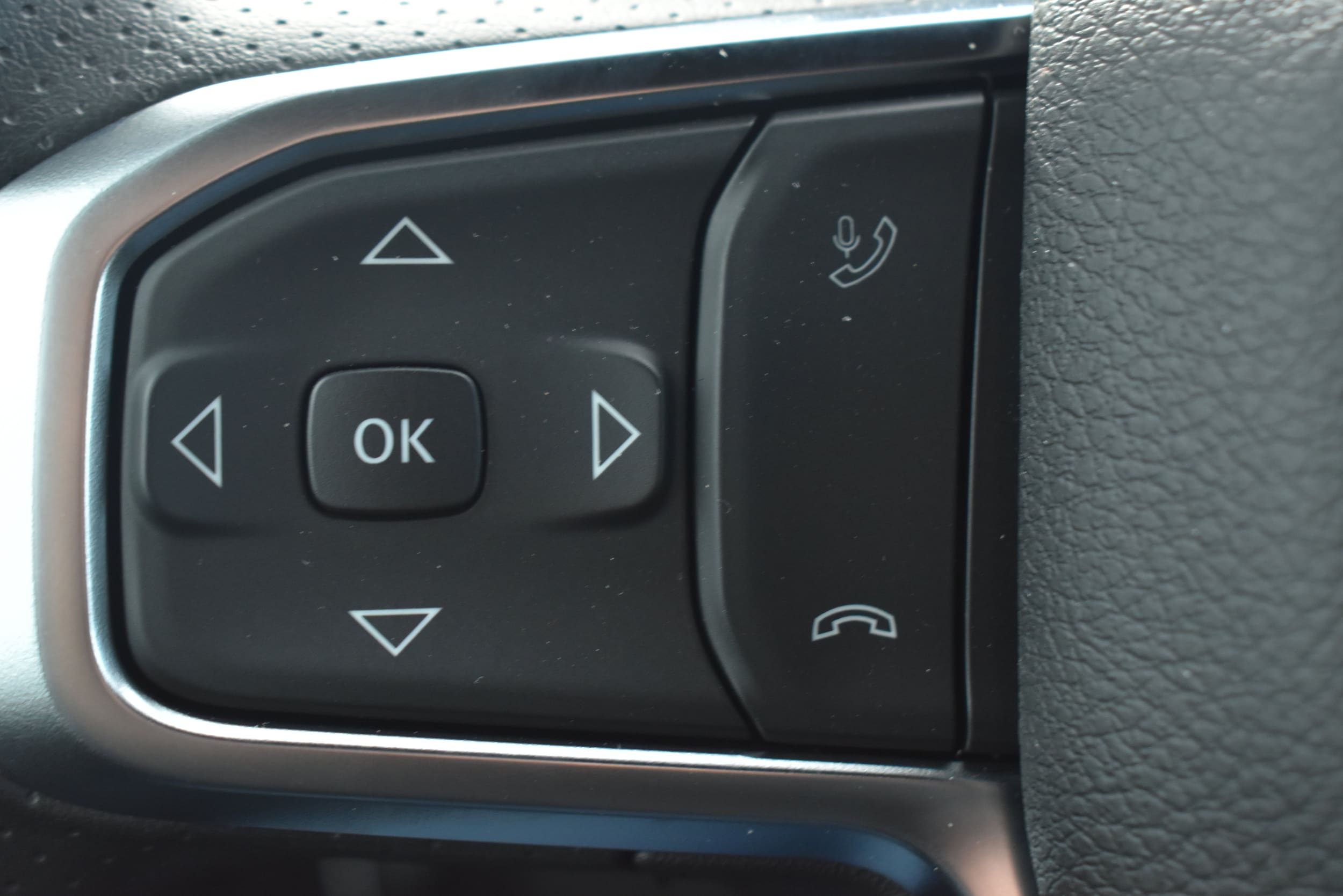 2026 RAM 1500 Warlock - Photo 25