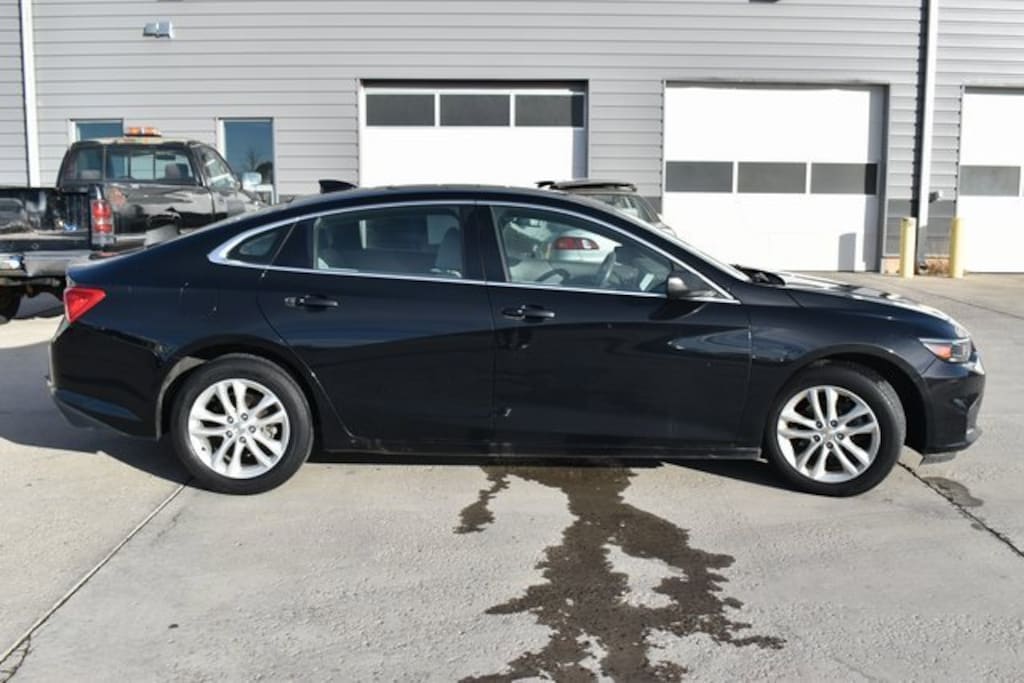 Used 2018 Chevrolet Malibu LT Sedan