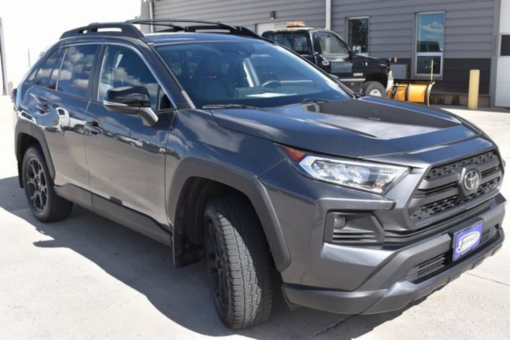 Used 2020 Toyota RAV4 SUV