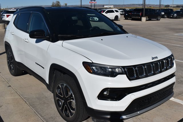 2024 Jeep Compass Limited photo 3