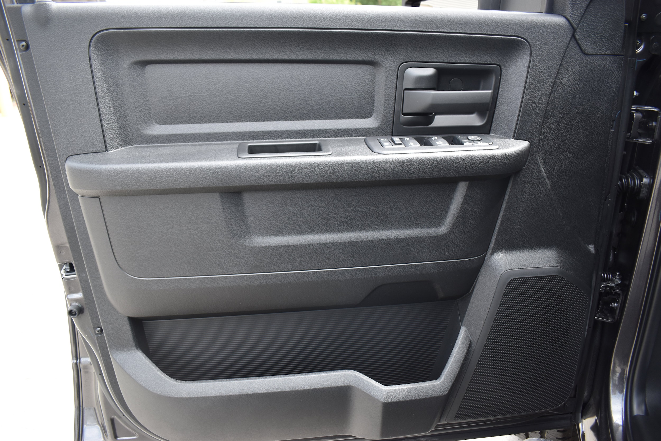 2025 RAM 2500 Tradesman - Photo 13