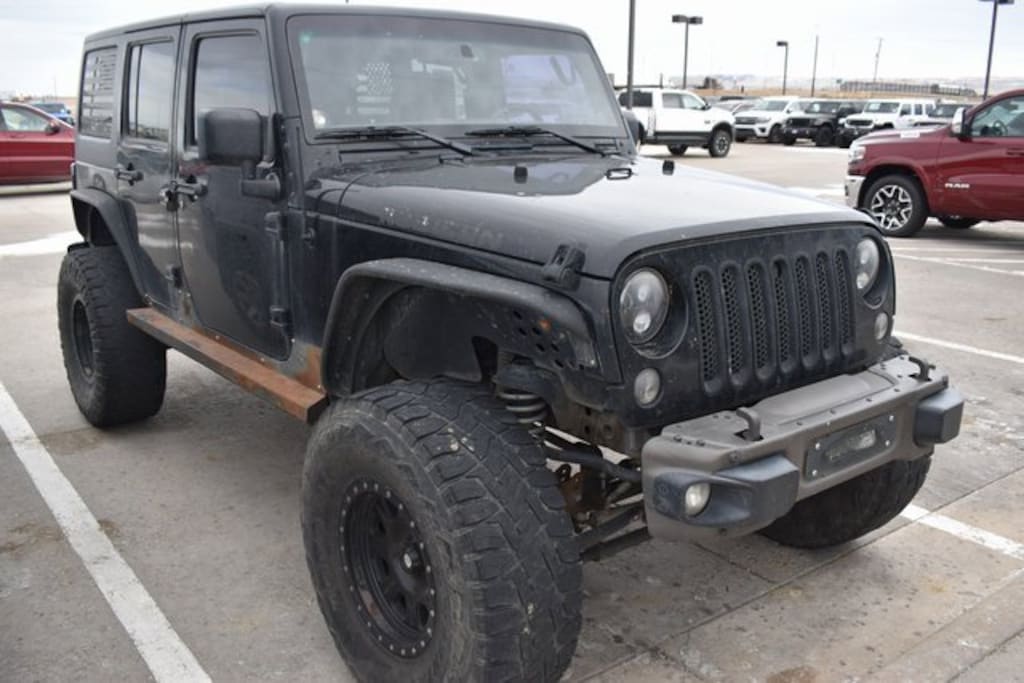 Used 2014 Jeep Wrangler Unlimited Rubicon SUV