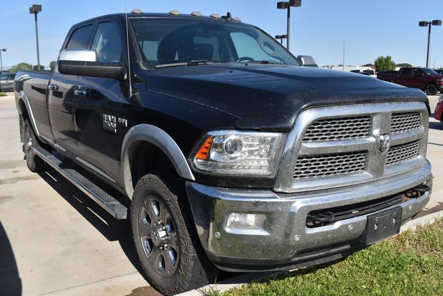 2018 Ram 2500 Laramie photo 3