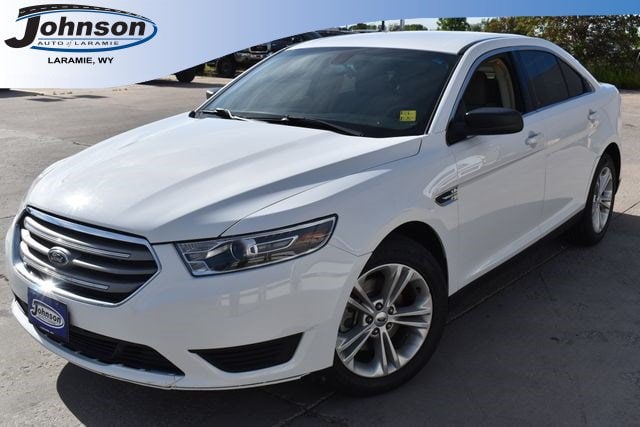 2016 Ford Taurus SE FWD's photo