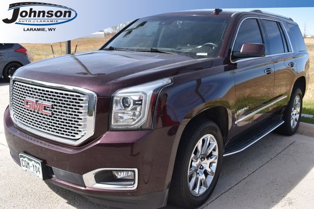 2017 GMC Yukon 4WD Denali's photo