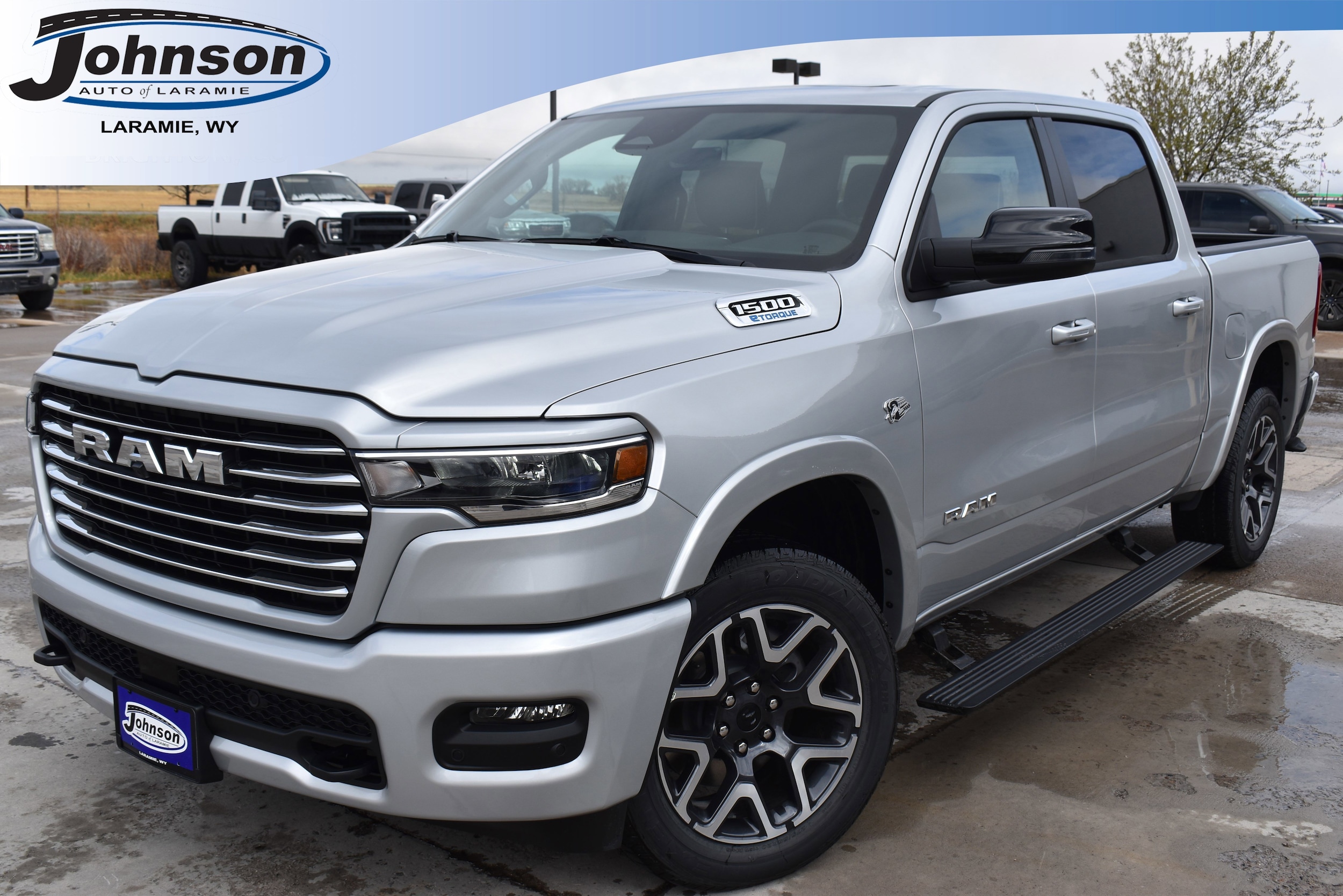2026 RAM 1500 Laramie 4x4 Crew Cab 5'7's photo
