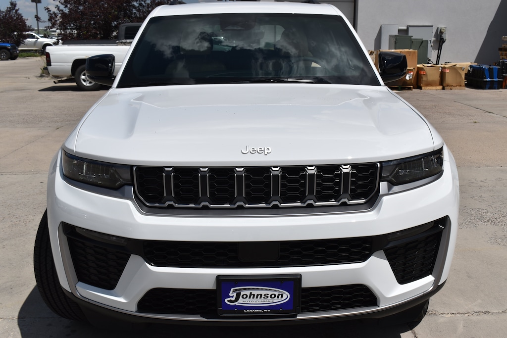 New 2026 Jeep Grand Cherokee LIMITED 4X4 Sport Utility