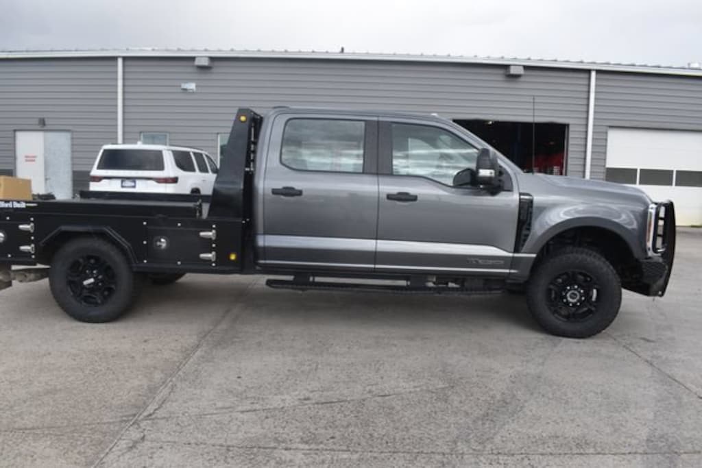 Used 2024 Ford F-350 XL Truck Crew Cab