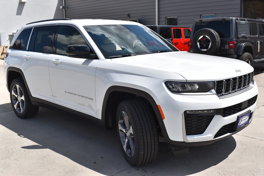 New 2026 Jeep Grand Cherokee LIMITED 4X4 Sport Utility