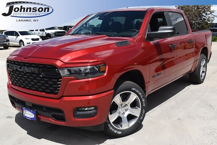 2026 Ram 1500 EXPRESS CREW CAB 4X4 5'7 BOX Pickup