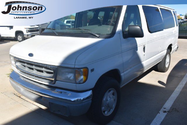 1999 Ford Econoline Wagon XL