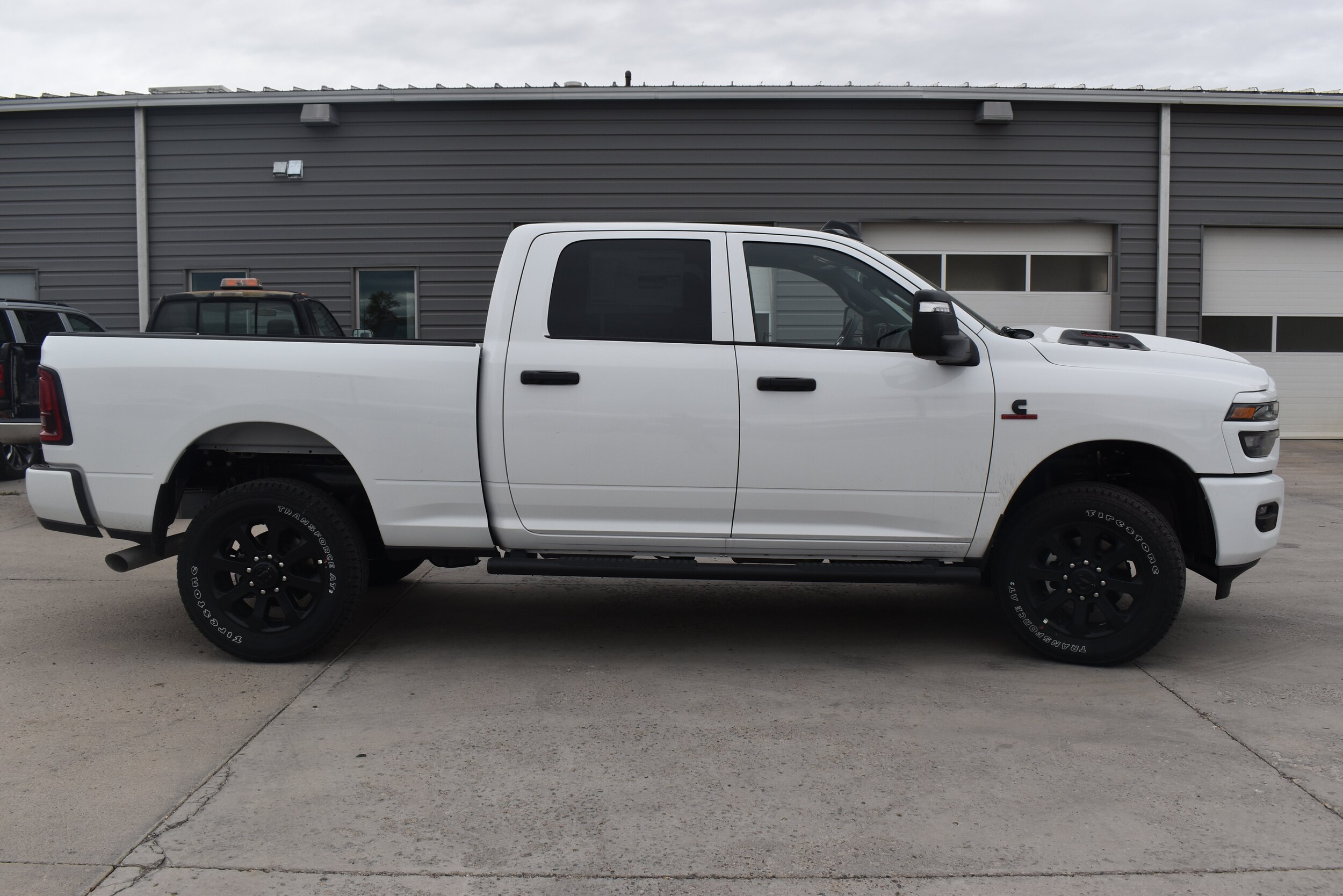 2026 Ram 2500 Tradesman photo 4