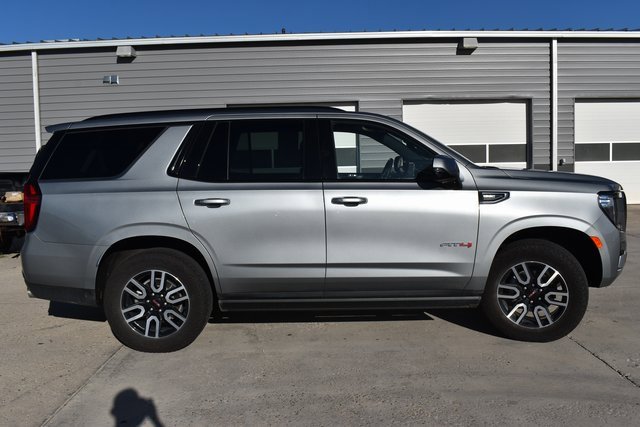 2024 Gmc Yukon AT4 photo 4