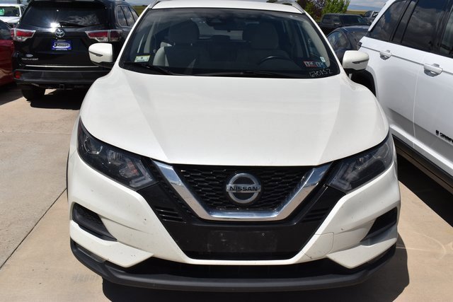 2021 Nissan Rogue Sport SV photo 2