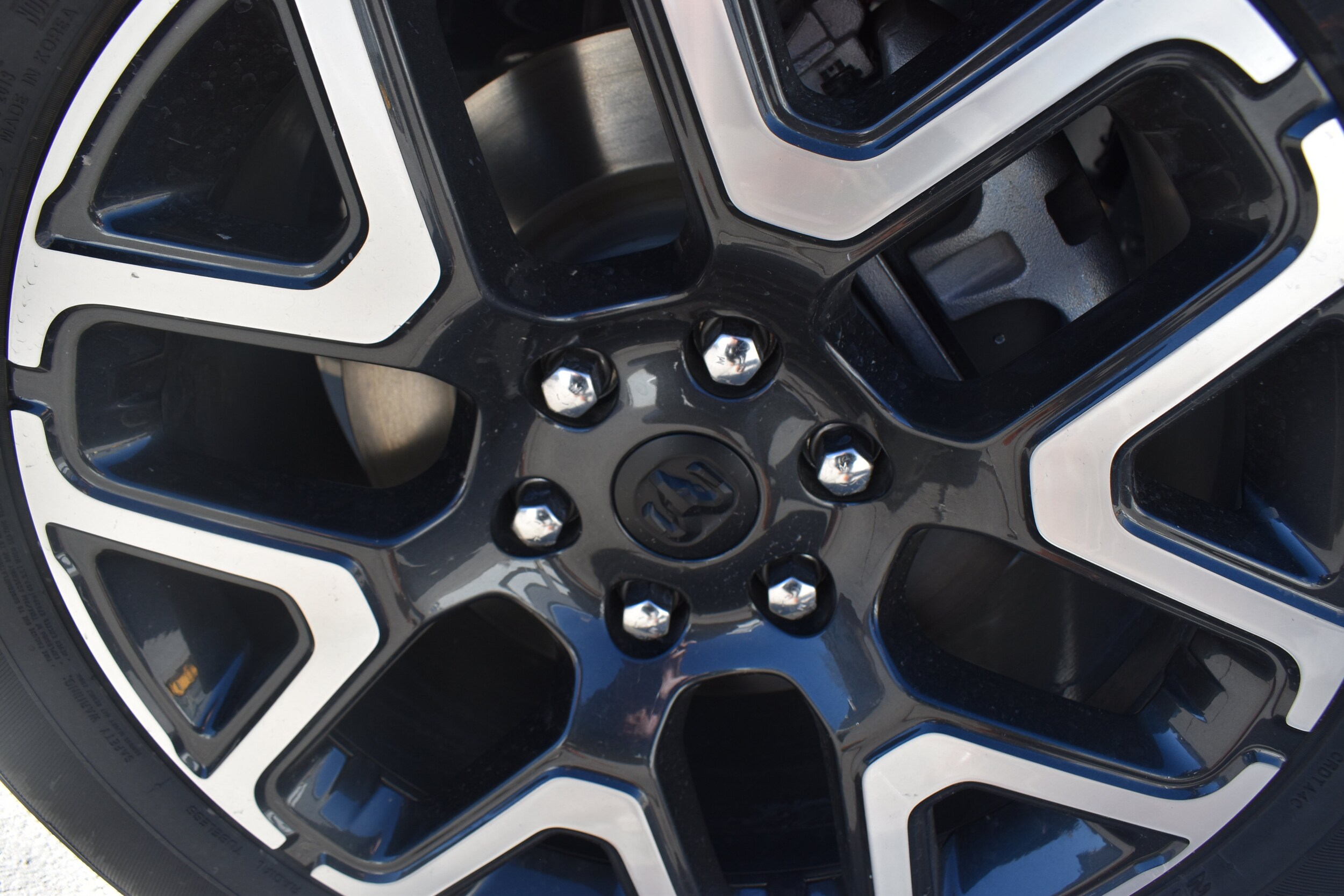 2026 RAM 1500 Laramie - Photo 11